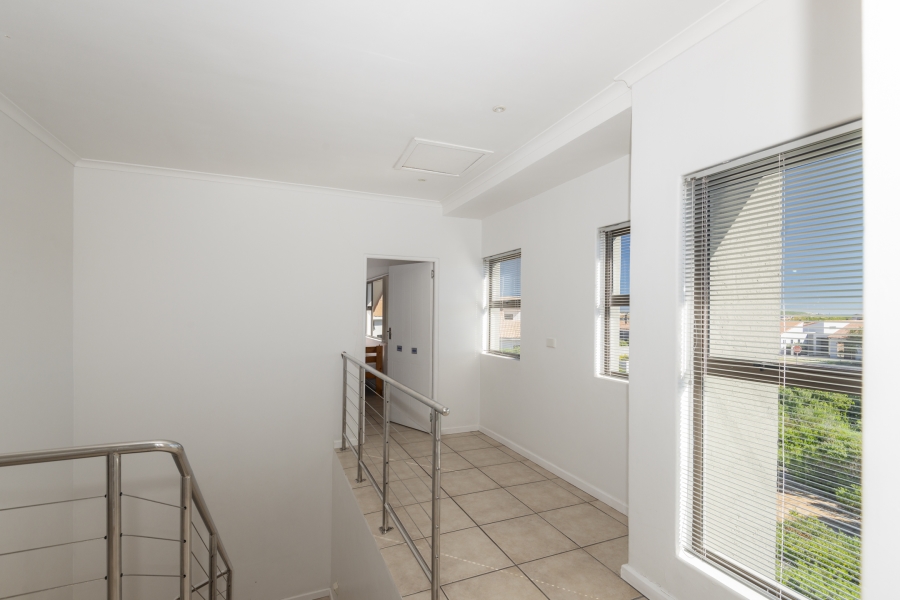 4 Bedroom Property for Sale in Langebaan Country Estate Western Cape